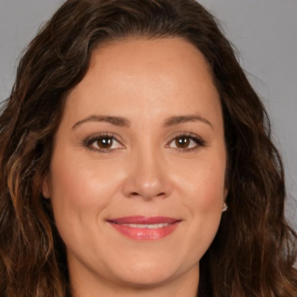Esperanza Montiel, fundadora de olmytharivoq
